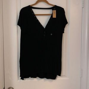 Black open back button up tee